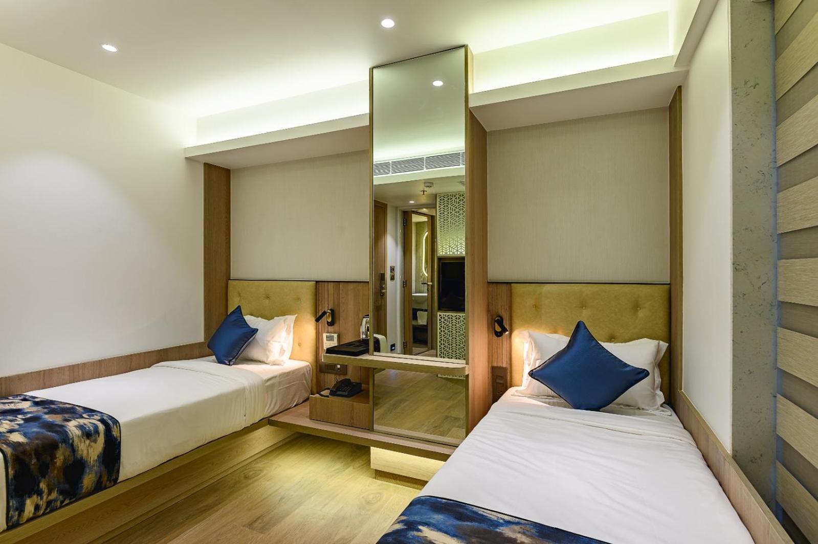 Hotel Eden Serenity Mumbai Exterior photo